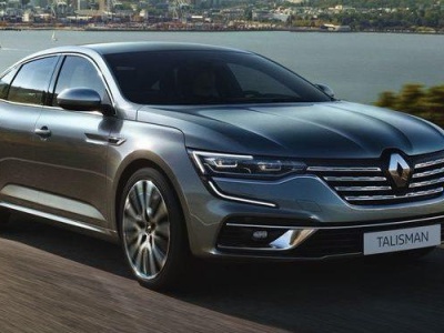 Jak Polacy widzą przyszłość aut elektrycznych? Między gniazdkiem a dieslem