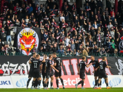 Właściciel Polonii Warszawa „ma już dość”. Ostro odpowiedział kibicom