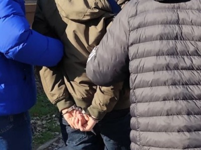 53-latek zaatakował nożem ojczyma, gdy ten spał. Ranił również matkę