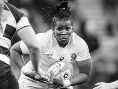 29-latka była kapitanką swojej reprezentacji. Zmarła w wyniku niezwykle rzadkiego nowotworu