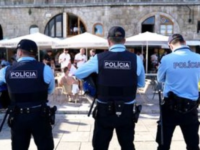 Były wiceminister Portugalii z zarzutami pedofilii. W domu 600 plików