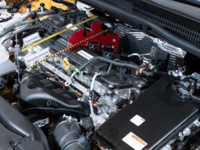 Te dwa silniki Toyoty będą hitem. Najważniejsze, że są... spalinowe