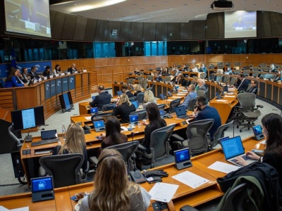 UE zrywa z rosyjskim gazem. Zakaz importu przyspieszony