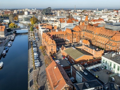 Poczta Polska ma nowy plan. Albo zarobi, albo znowu będzie klapa