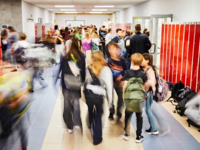 Przemoc nam spowszedniała. 