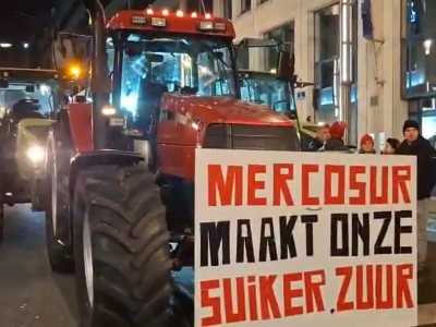 Rolnicy z całej UE na ulicach Brukseli. Rozpoczął się międzynarodowy protest