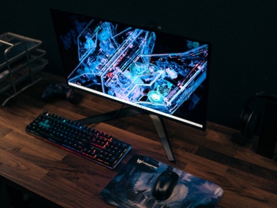 Acer Predator X27UZ1O: monitor z listu do Mikołaja. Co potrafi?