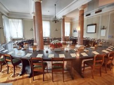 Nawrocki zdecydował. Okrągły Stół znika z Pałacu Prezydenckiego