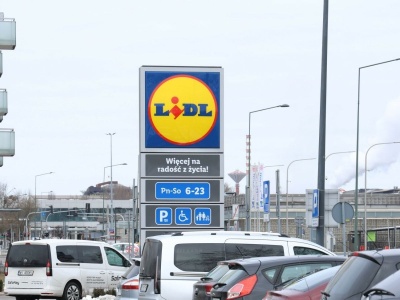 Ważny komunikat do klientów Lidla. Sieć zmienia godziny otwarcia przed świętami