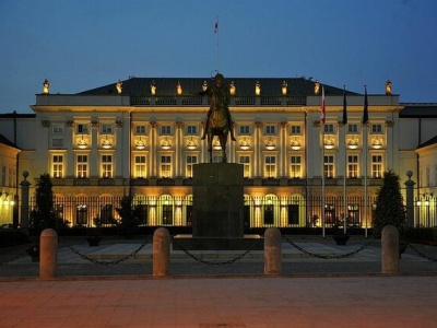 Szopka betlejemska spod Tatr stanie przed Pałacem Prezydenckim