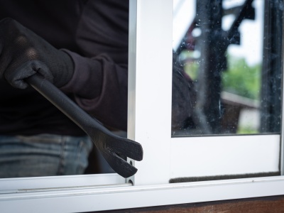 Rosnąca liczba kradzieży w powiecie kutnowskim. Policja przestrzega