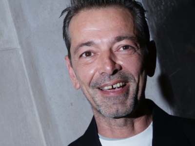 Kto zostanie nowym dyrektorem kreatywnym Versace? Rynek modowy ma pewnego kandydata!