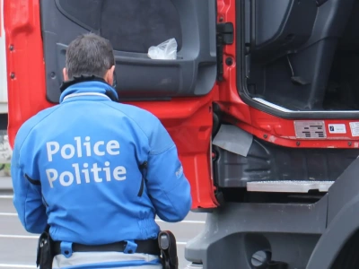 Belgia: 12 miesięcy więzienia za wyhamowanie ciężarówki oraz pobicie jej kierowcy