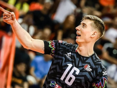 Kamil Semeniuk bohaterem na Klubowych MŚ. Polak wyrzucił obrońców tytułu