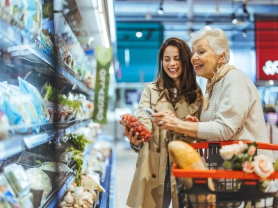 Ceny hamują w blisko połowie sieci handlowych. Detaliści grają na przeczekanie