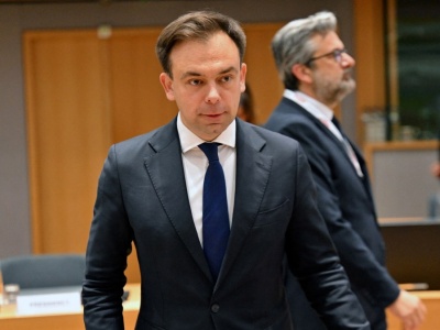 Plan rządu runął. Wyższej akcyzy na alkohol i opłaty cukrowej nie będzie