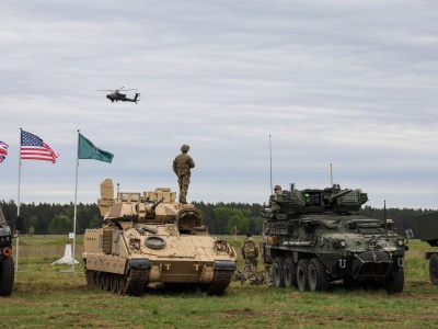 Piątkowy przegląd mediów;USA wzmacniają NATO i Ukrainę; Cały świat zbroi Polskę