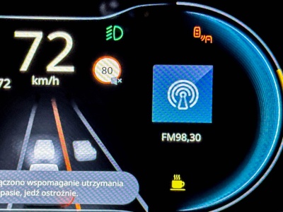 Ziewasz? Ten chiński samochód zmusi Cię do wypicia kawy! I można go kupić w Polsce za grosze