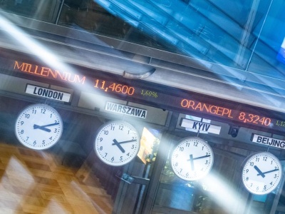 Zełenski w Warszawie, poprawa nastrojów na giełdach po inflacyjnych danych z USA