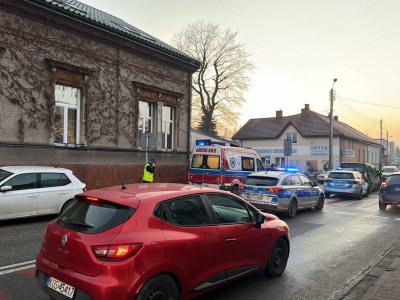 Wypadek trzech aut w Kętach. Są utrudnienia