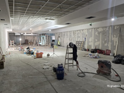 Korzenna. Miejsce doraźnego schronienia na wykończeniu