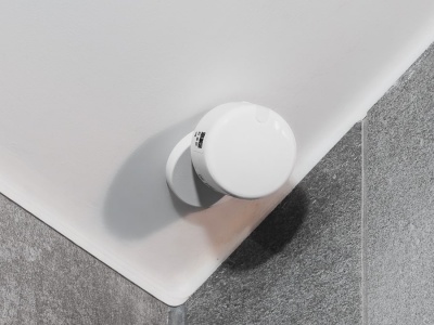 Czujnik, na który czeka tłum smart homiarzy. Siedzę w toalecie i testuję