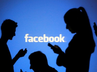 Płatny Facebook staje się rzeczywistością. Pierwsi użytkownicy z limitami