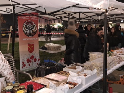 „Trzeba być człowiekiem”. Elblążanie po raz 11 zorganizowali wigilię dla potrzebujących