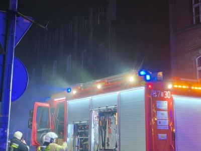 Pożar kamienicy w Bytomiu. Jest stanowisko straży pożarnej