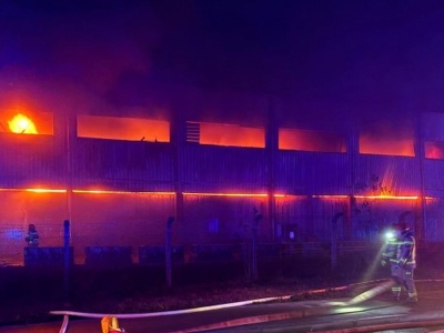 Pożar hali z paliwami alternatywnymi w Stalowej Woli. Apel prezydenta miasta