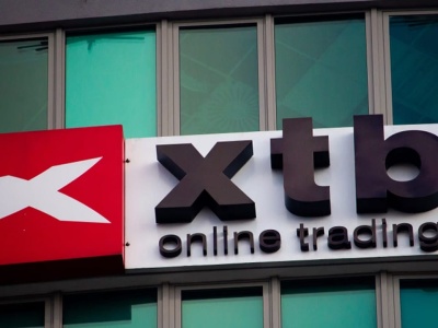 Kontrowersje i oskarżenia: XTB dostała licencję MiCA – ale na Cyprze, w Polsce popierała ustawę tej licencji utrudniającą uzyskanie