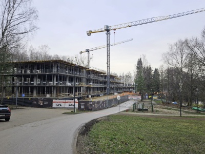 Luksus za miliony i plaża-widmo nad Ukielem? Inwestycja DBK pod lupą dzienikarzy