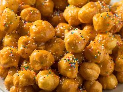 We Włoszech w grudniu panuje ten deser. Te słodkie kuleczki sprawdzą się również na twojej Wigilii