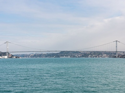 Dron, prawdopodobnie rosyjski, rozbił się w pobliżu Stambułu