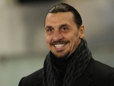 Wielki gest ikony piłki nożnej. 