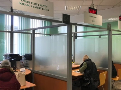 ZUS. Wciąż można składać wnioski o rentę wdowią, uprawnieni zyskują średnio 350 zł