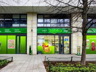 Własny biznes za 5 tysięcy? Model franczyzowy Żabki w praktyce