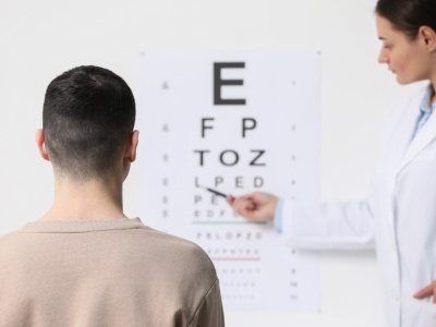 Okulista: Nie przgap tych objawów - możesz stracić wzrok!
