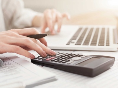 Jak rozliczyć pierwszy rok działalności firmy?