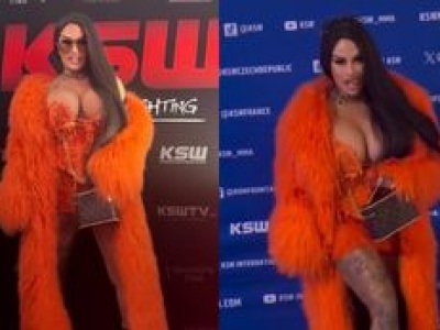 Laluna eksponuje POKAŹNY DEKOLT na ściance KSW. Lubicie jej styl? (FOTO)