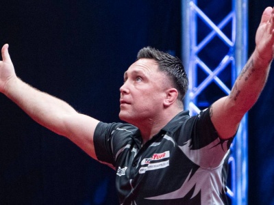 Sensacja na MŚ! Legenda rozgromiona, nie zagra z Polakiem