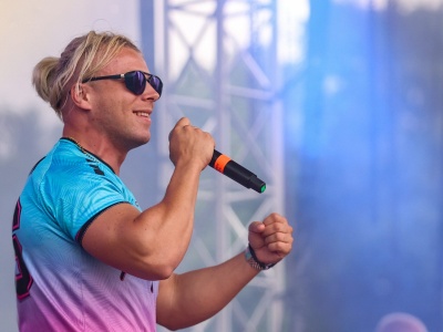 Skolim wprost o zarobkach z nadchodzącego sylwestra. 