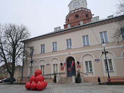 Od nowego roku podwyżki płac dla pracowników wieluńskiego ratusza