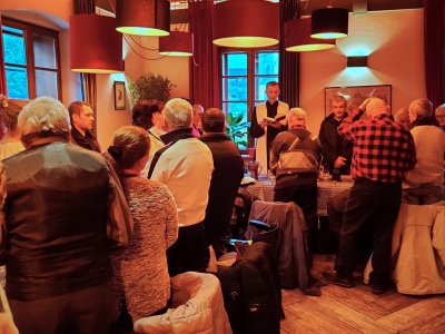 Bezdomni, samotni i potrzebujący zasiedli do świątecznego stołu. Wigilia podopiecznych Fundacji Kromka Chleba