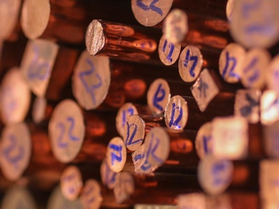 Goldman Sachs: Cena miedzi się ustabilizuje, ale w długim terminie wystrzeli. „To nasz ulubiony metal”