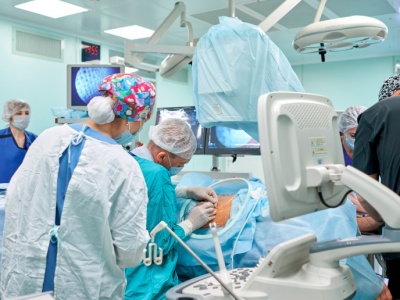 Sztuczne serca i przeszczepy od zwierząt. Nowe kierunki w transplantologii