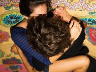 Mało kto wie, na czym polega. Singapurski pocałunek rozbudza zmysły