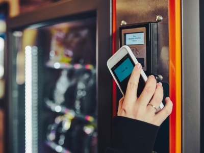 Automaty z warzywami oraz… kebabami. Pytanie, co na to sanepid