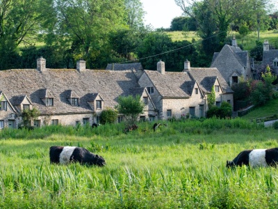 Sielankowy symbol pęka pod naporem turystów. Turyści paraliżują miasteczko