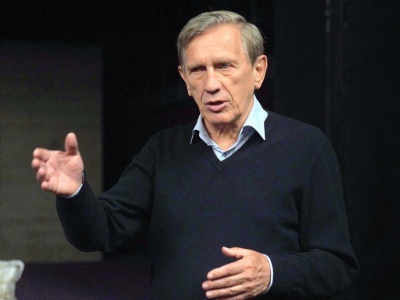 Jan Englert był zawsze kobieciarzem. Niewiarygodne, co powiedziała o nim własna córka